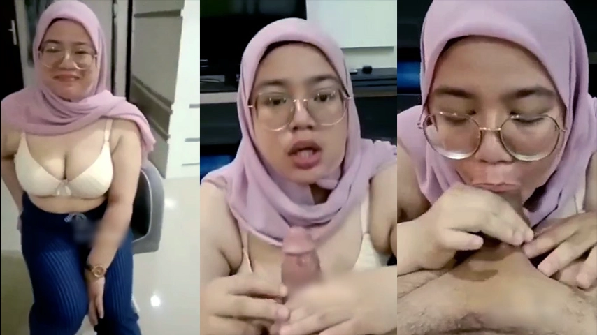 Bokep Indo Cewe Hijab Isep Batang Om-om Viral